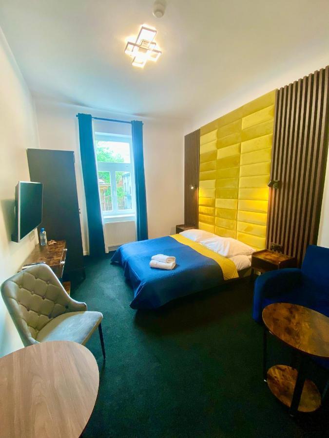Old Town Gertrudy Apartment - Topolove Rooms & Apartments Krasków Εξωτερικό φωτογραφία