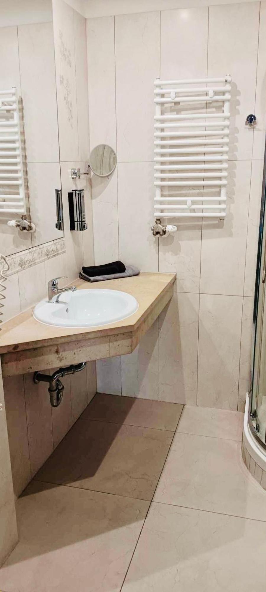 Old Town Gertrudy Apartment - Topolove Rooms & Apartments Krasków Εξωτερικό φωτογραφία